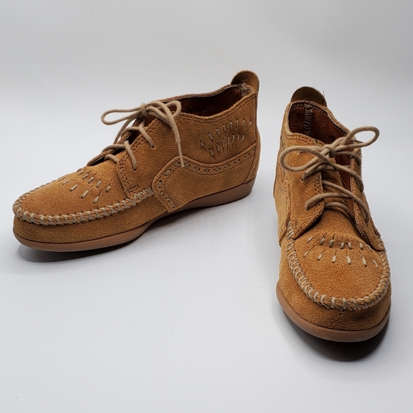 Minnetonka suede leather lace up moccasin size 5 - Picture 12 of 14